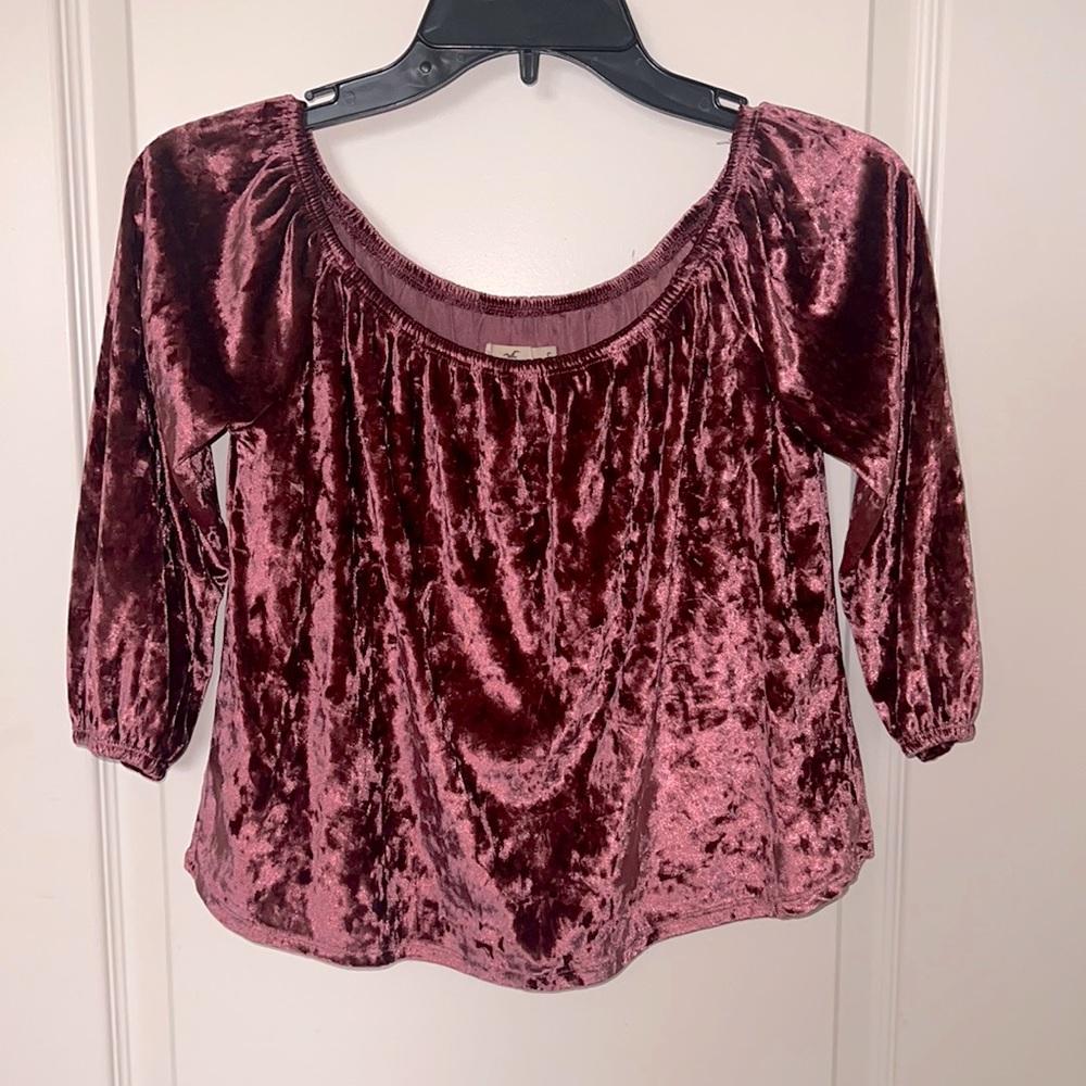 Soft Velvet pink Hollister shirt size S